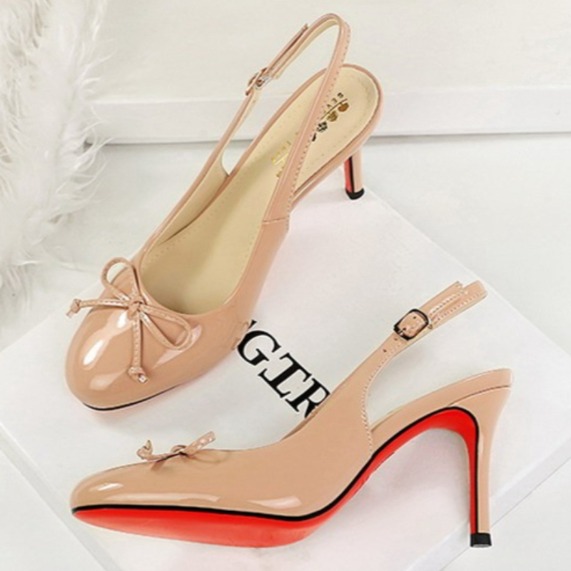 Shoe Tree - صنادل نسائية صيفية 2026 بكعب عالٍ