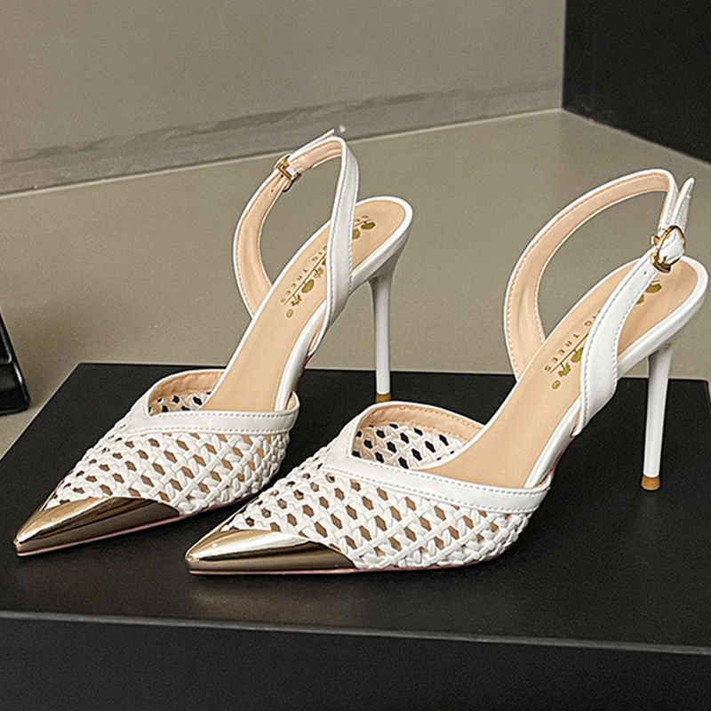 صنادل نسائية أنيقة من BIGTREE  - مراجعة Shoe Tree وسعره