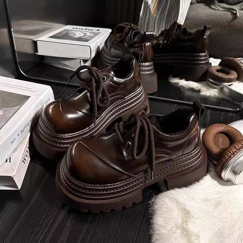 حذاء بدون كعب على الطراز البري - مراجعة Leather Shoe Polish وسعره